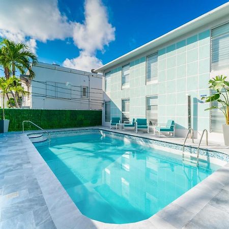 Praia Hotel Boutique & Apartments Miami Beach Exterior photo