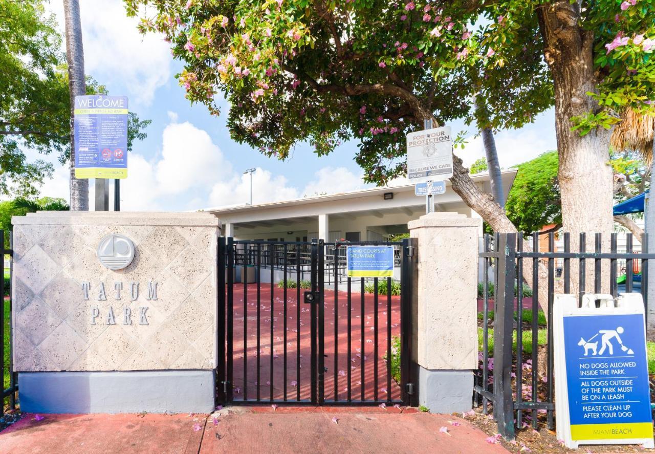 Praia Hotel Boutique & Apartments Miami Beach Exterior photo